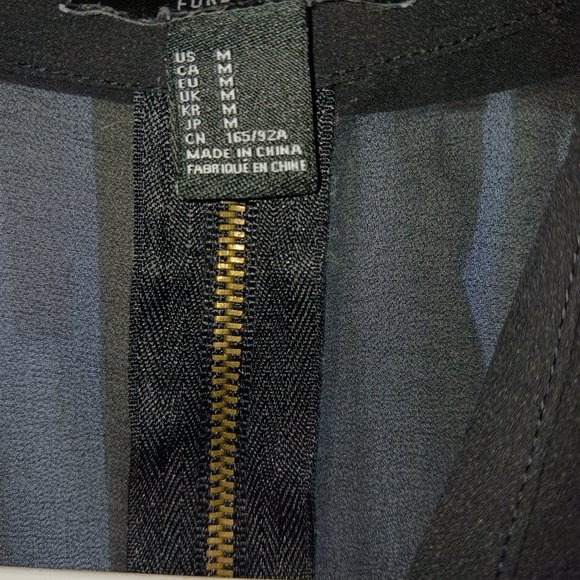 Forever 21 blouse Medium - Picture 7 of 9